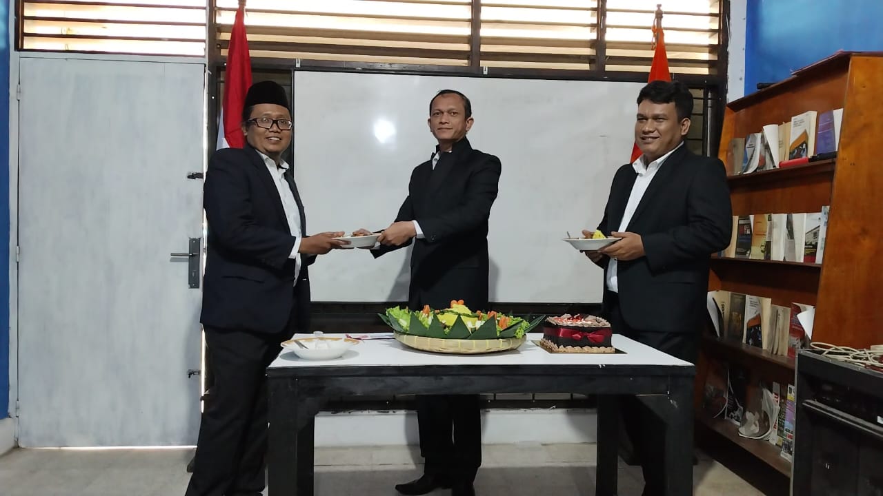 HUT KAB/KOT 7