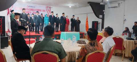 Ketua Bawaslu Kota Tebing Tinggi Amsal Franky H Tambun Saat Melantik