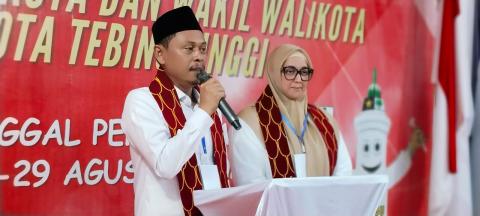 Basyaruddin dan Erlis