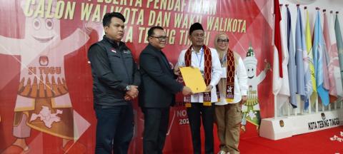 Basyaruddin dan Erlis
