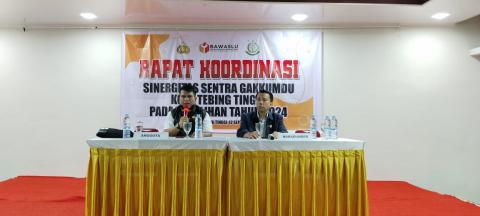 Anggota Bawaslu Kota Tebing Tinggi, Lambok Simbolon