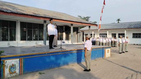 upacara SMK 1