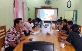 Rapat evaluasi
